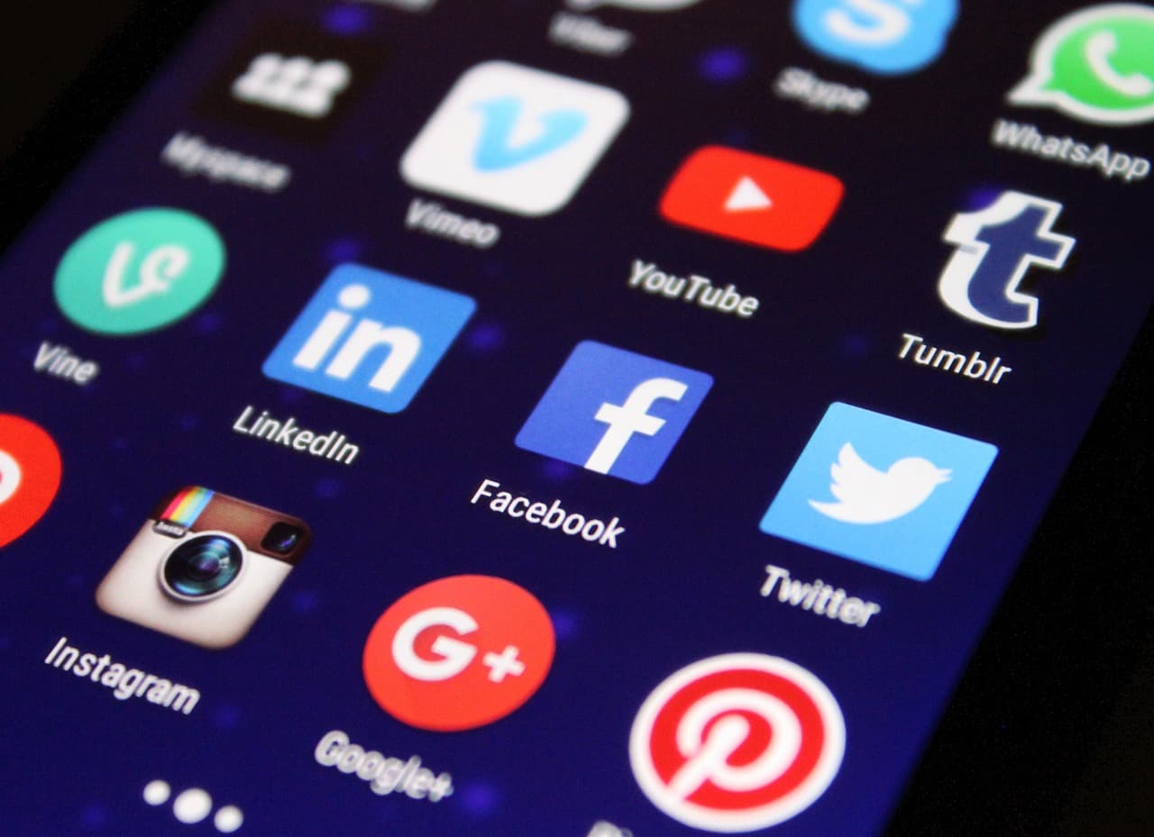 Cómo las redes sociales están transformando la música actual